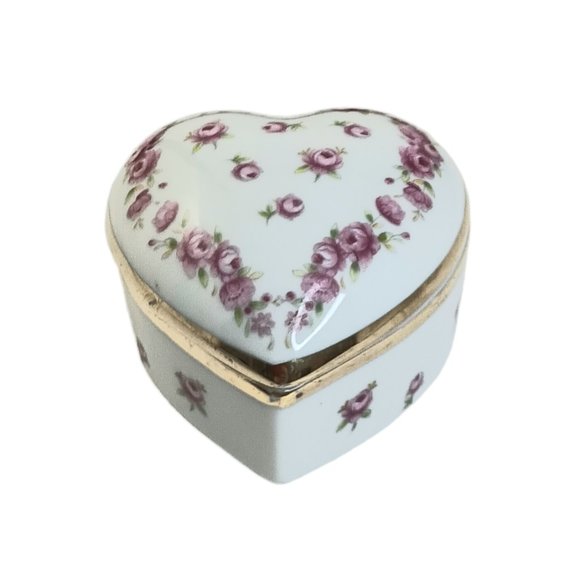 Lefton Heart Shaped Trinket Box Pink Flowers Gold Trim Jewlery Box - Picture 3 of 10